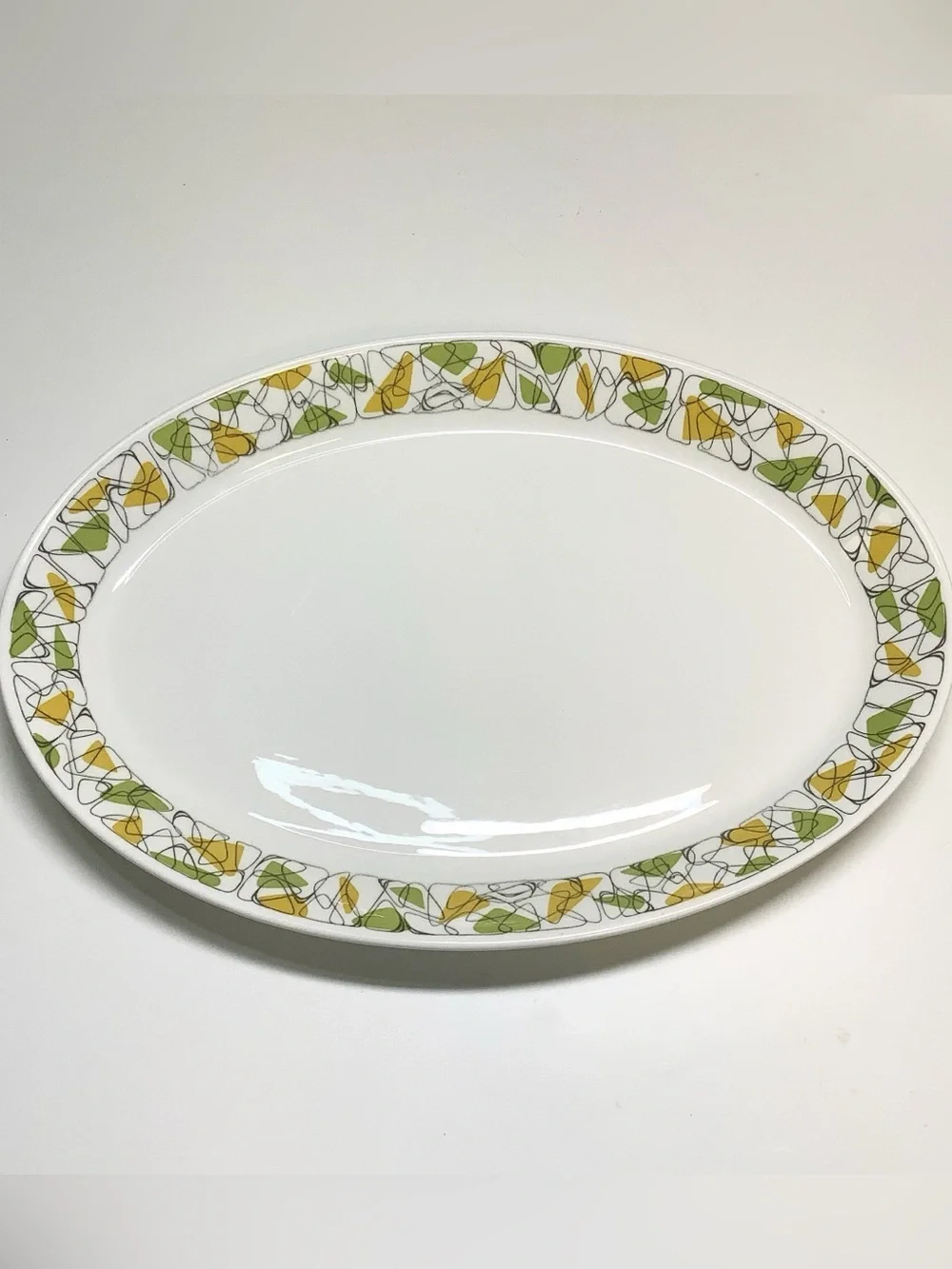 Syracuse Carefree China ACCENT Platter 12 1/2” L